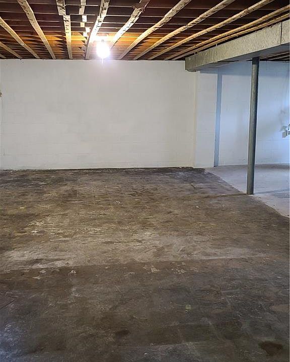 2nd image of 4808 Coulson Dr