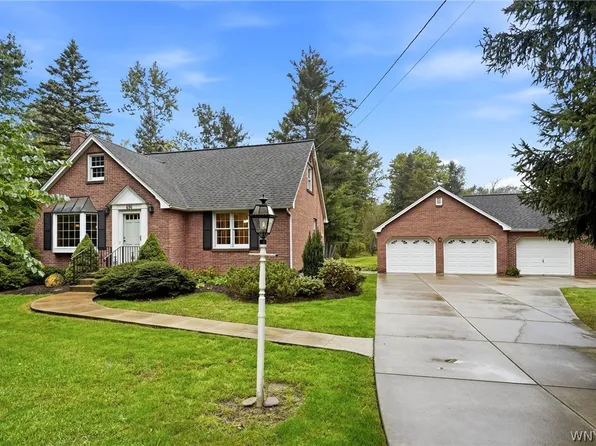 496 Heim Rd, Getzville, NY 14068