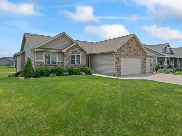 316 34th St SE, Altoona, IA 50009