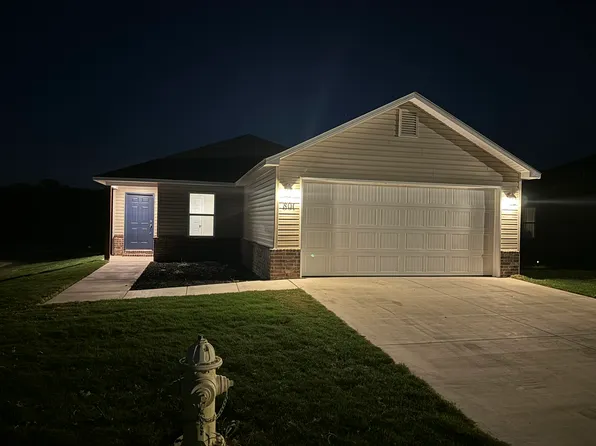 801 S Katlyn Dr, Siloam Springs, AR 72761