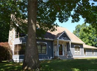 207 N Star Dr, Southington, CT 06489