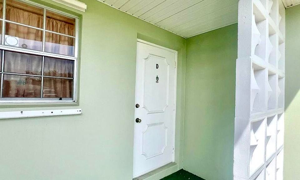 1st image of 905 Savannas Point Drive #D