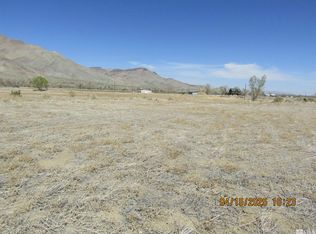 8 Rockland Dr, Yerington, NV