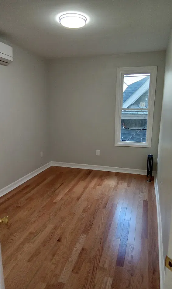 4 bed, 1000 sqft, $3,600 — Photo 4