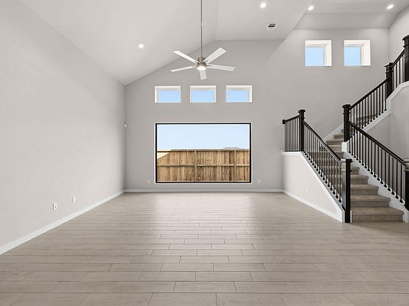 5th image of 1743 Pecan Woods Ln