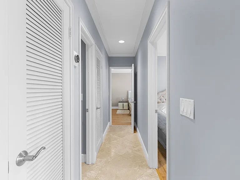 11397 Pond View Dr #E202 — Photo 28