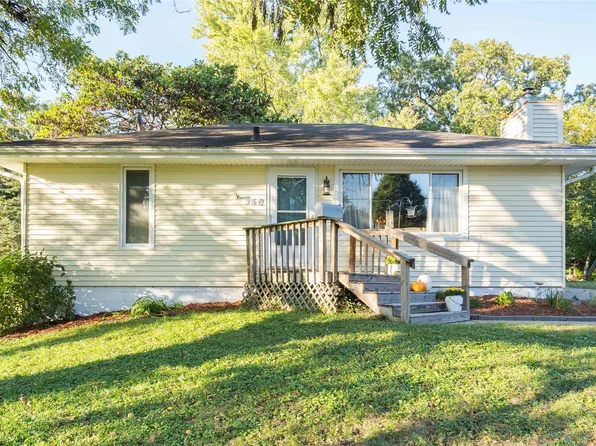 350 E Creston Ave, Des Moines, IA 50315