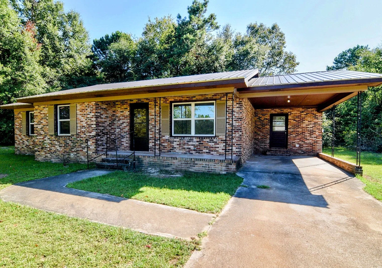 3 Bed/1 Bath single-family home for lease close to Plant Vogtle, Total Electric! — Photo 1