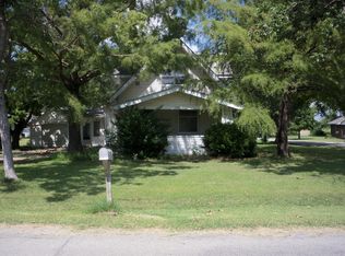 932 California St, Osage City, KS 66523
