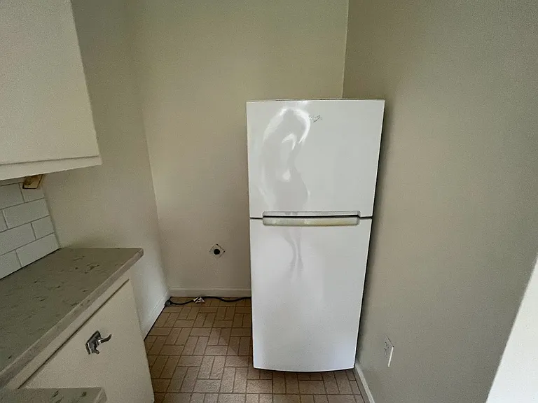 5244-5308 NE Wistaria Dr — Photo 10