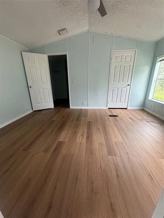 3 bed, 2.0 bath, 1216 sqft, $1,595 — Photo 4