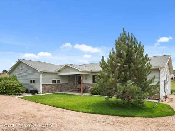 1095 E 16th St, Rifle, CO 81650