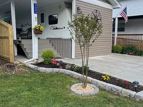 4221 Riverbank Run, Hiawassee, GA 30546