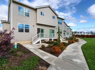 1672 River Walk Ln, Burlington, WA