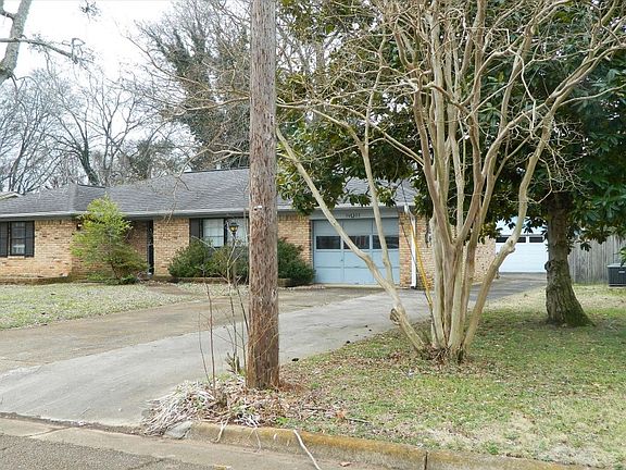 3rd image of 3422 Grassfort Dr SW