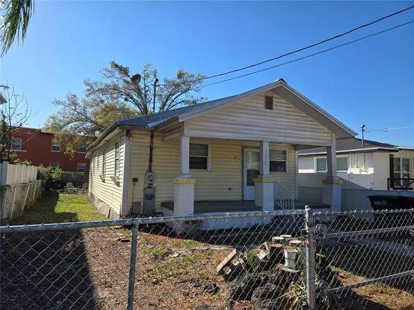 3008 Thelma St, Tampa, FL 33605