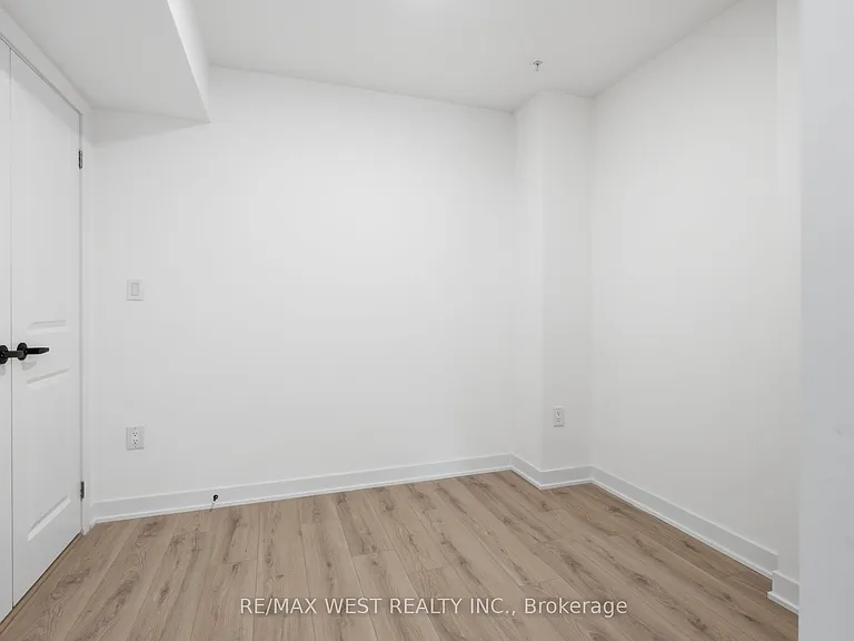 521 Big Bay Point Rd #7 — Photo 12