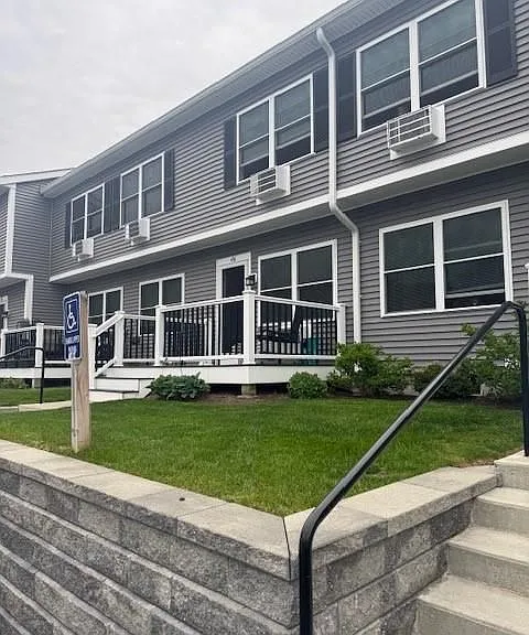 200 Post Rd #416 — Photo 1