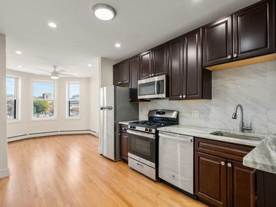 45 Thorndike St, Roxbury, MA, 02118