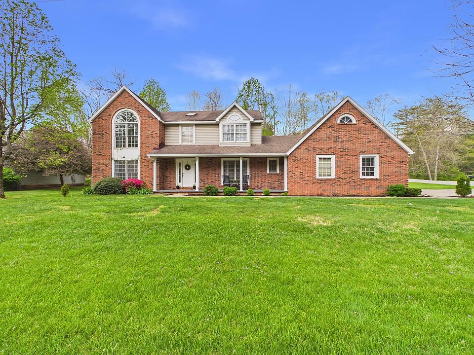 1st image of 101 Bluebird Dr