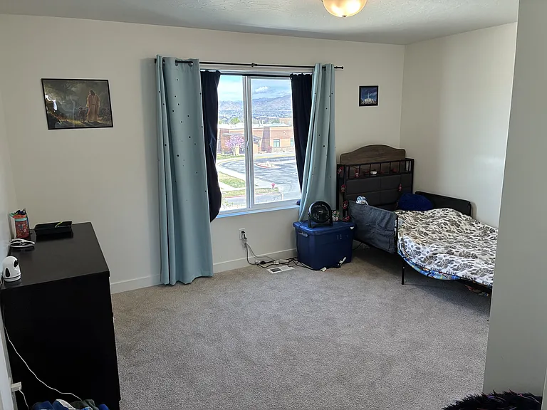 724 W Blue Mountain Dr — Photo 10