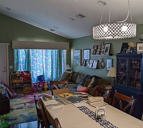 4th image of 785 Pleasant Valley Way