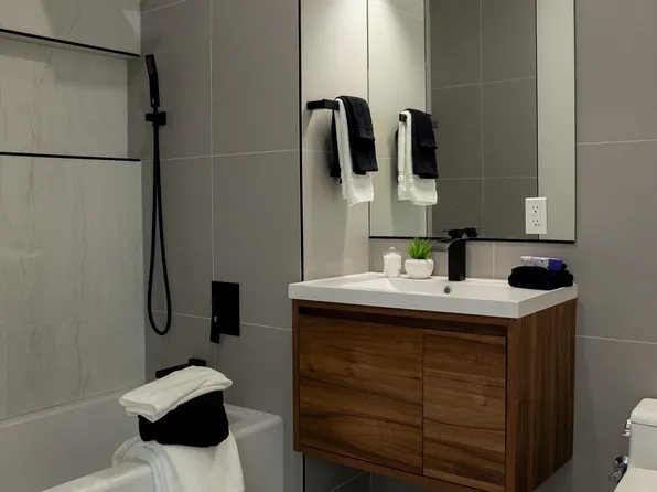 39 Boyd Avenue image 10 of 29