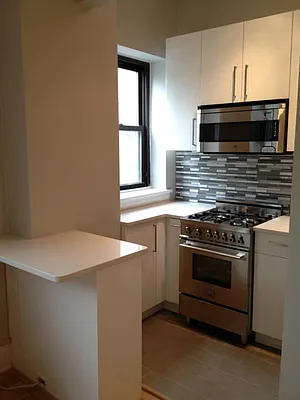 Rented by Town Residential | media 10