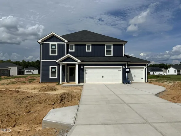 12 Stradshire Ct, Zebulon, NC 27597