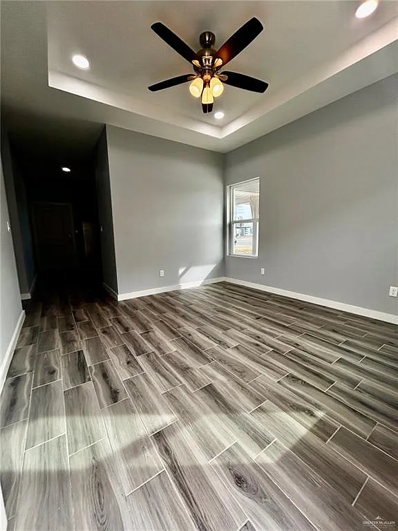2 bed, 2.0 bath, 900 sqft, $950 — Photo 3