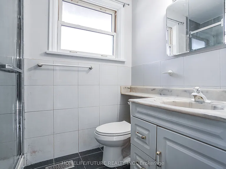 167 Treverton Dr #MAIN — Photo 2