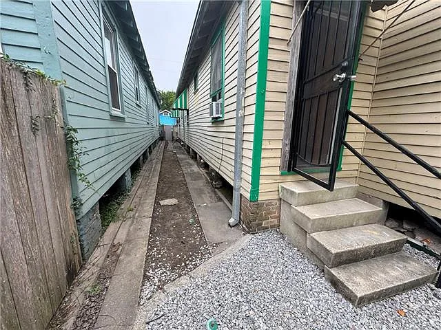 8417 Apple St — Photo 15