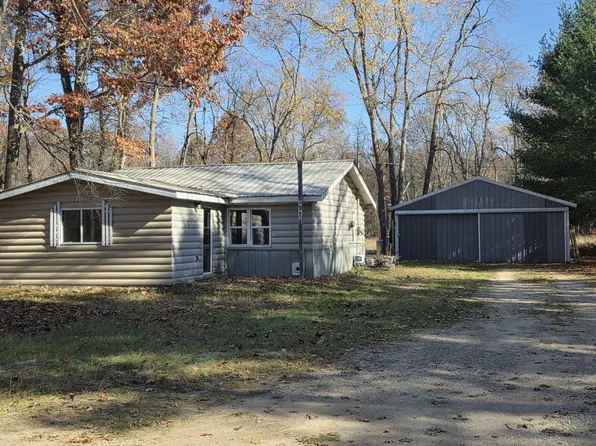 3914 N Chief Pontiac Trl, Branch, MI 49402