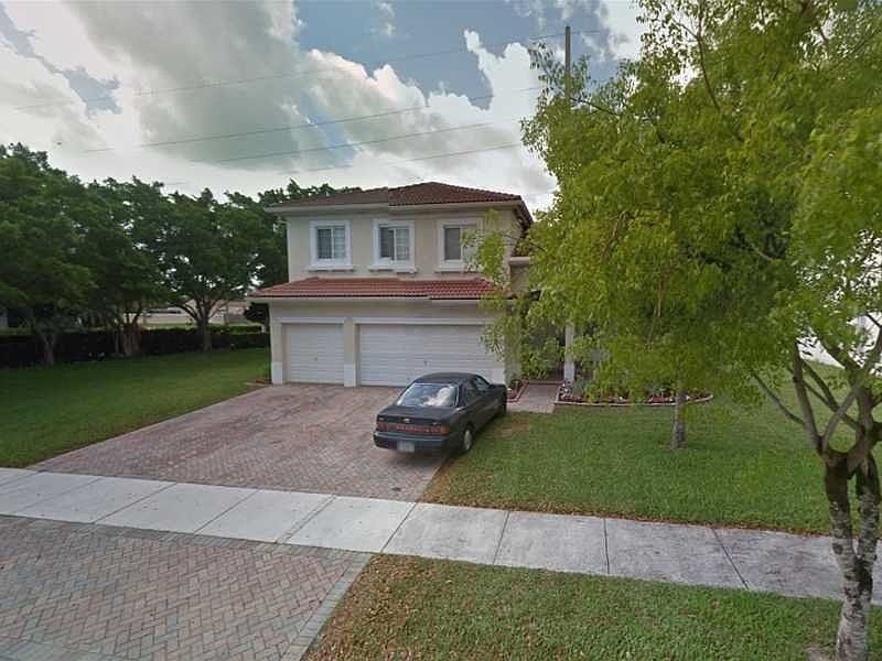 2nd image of 15522 SW 151st Ter