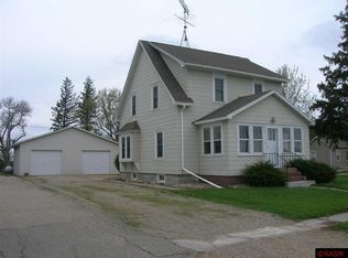 502 Main St S, Delavan, MN 56023