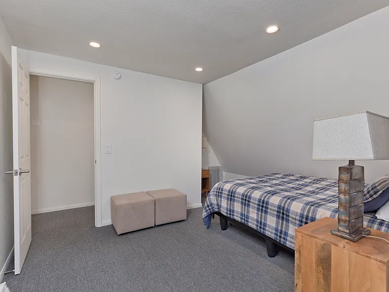 54 Alpine Cir — Photo 27