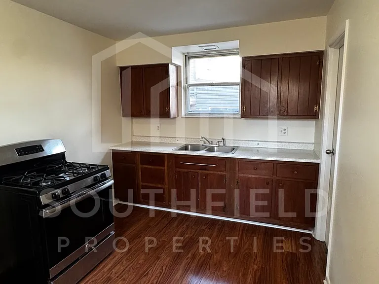 3735 Lovell Ave #3 — Photo 6