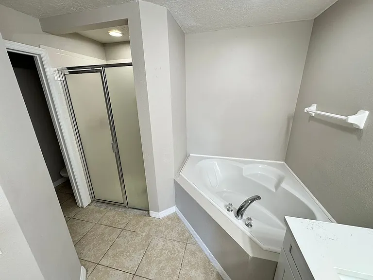 639 Bittern Ct — Photo 31