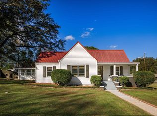 240 Gardendale Dr, Gardendale, AL 35071