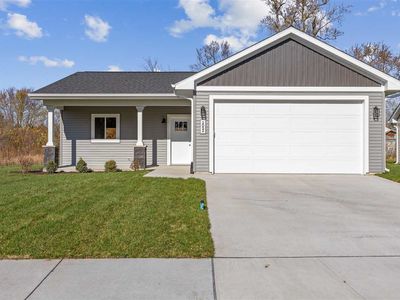 2052 Whispering Meadow Dr, Iowa City, IA, 52240