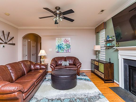 5th image of 8112 Barrowden Ct #8112