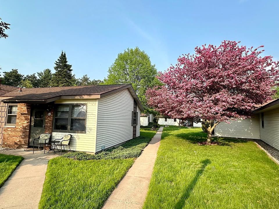 1st image of 800 Whiting Ave
