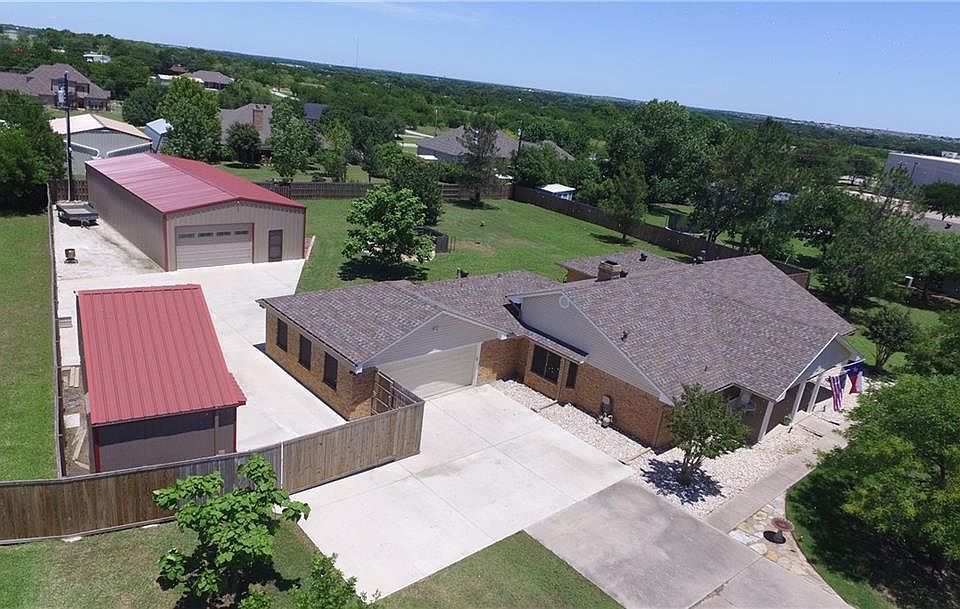 1st image of 510 S Hardeman Cir