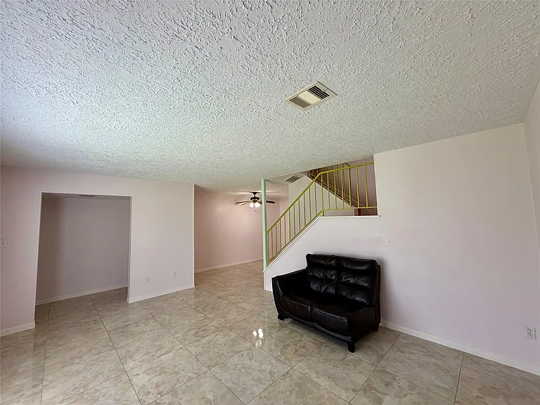 7214 Crownwest St #7214 — Photo 6