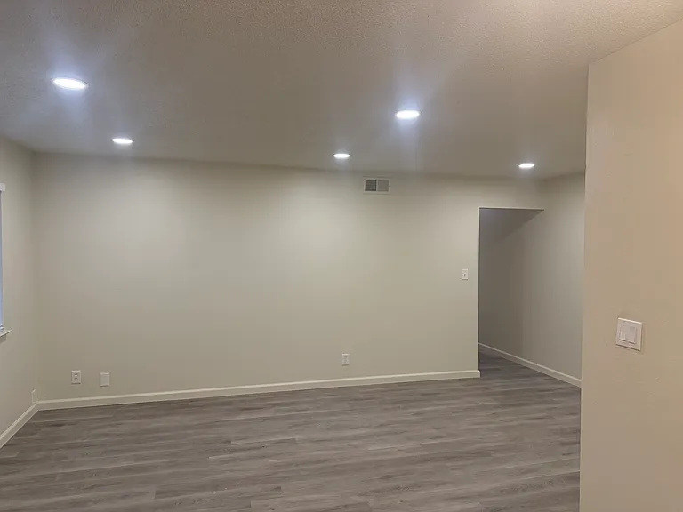 5960 Walerga Rd #4 — Photo 9