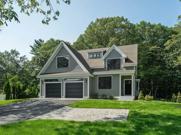 330 High Street, Hampton, NH 03842