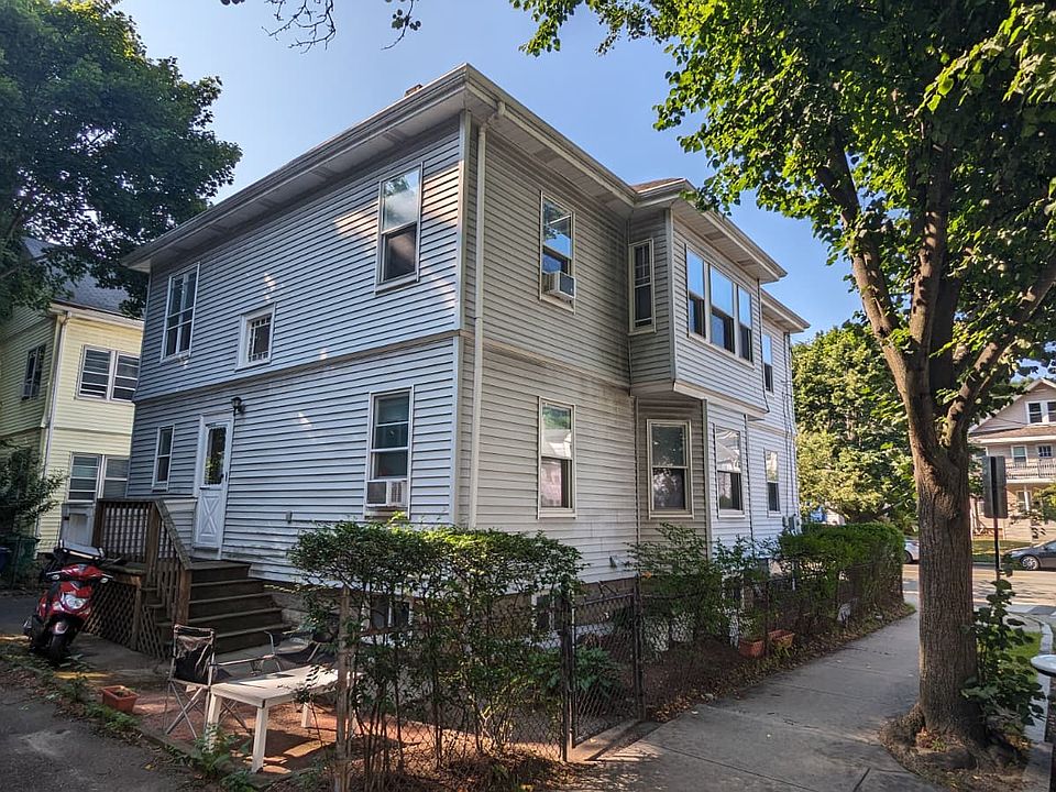 1st image of 151 Tremont St #151