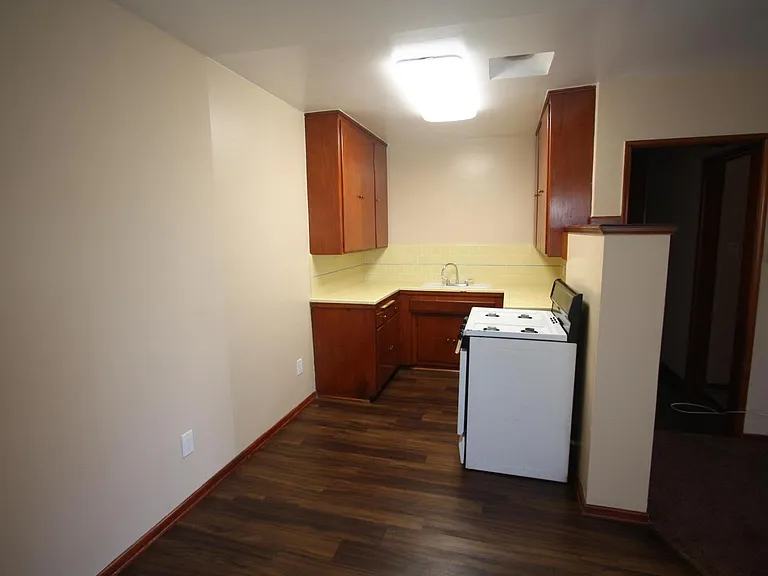 5919 Crenshaw Blvd #19 — Photo 4