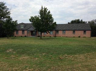 4001 N Parkwood Ave, Wichita, KS 67220