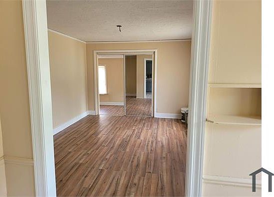 1st image of 1216 River Dr